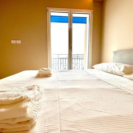 Calmahouse Breeze Apartment Capomulini