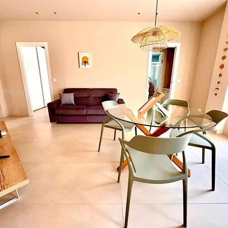 Calmahouse Breeze Capomulini